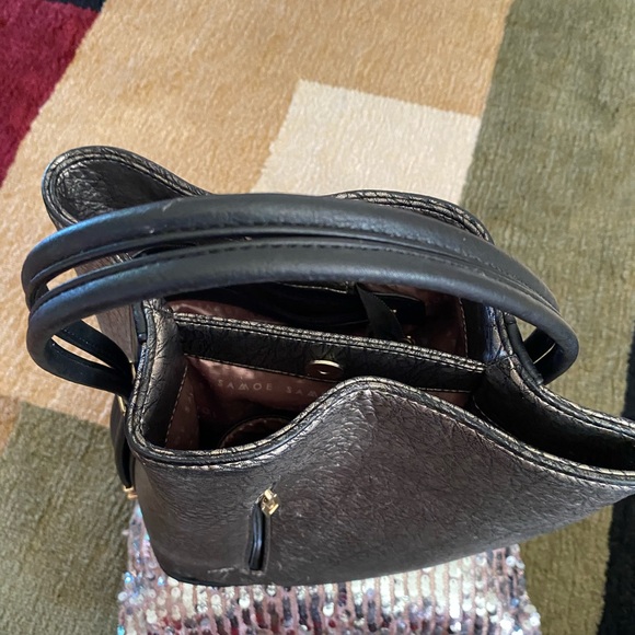 Samoe Bucket Bag - Picture 4 of 11